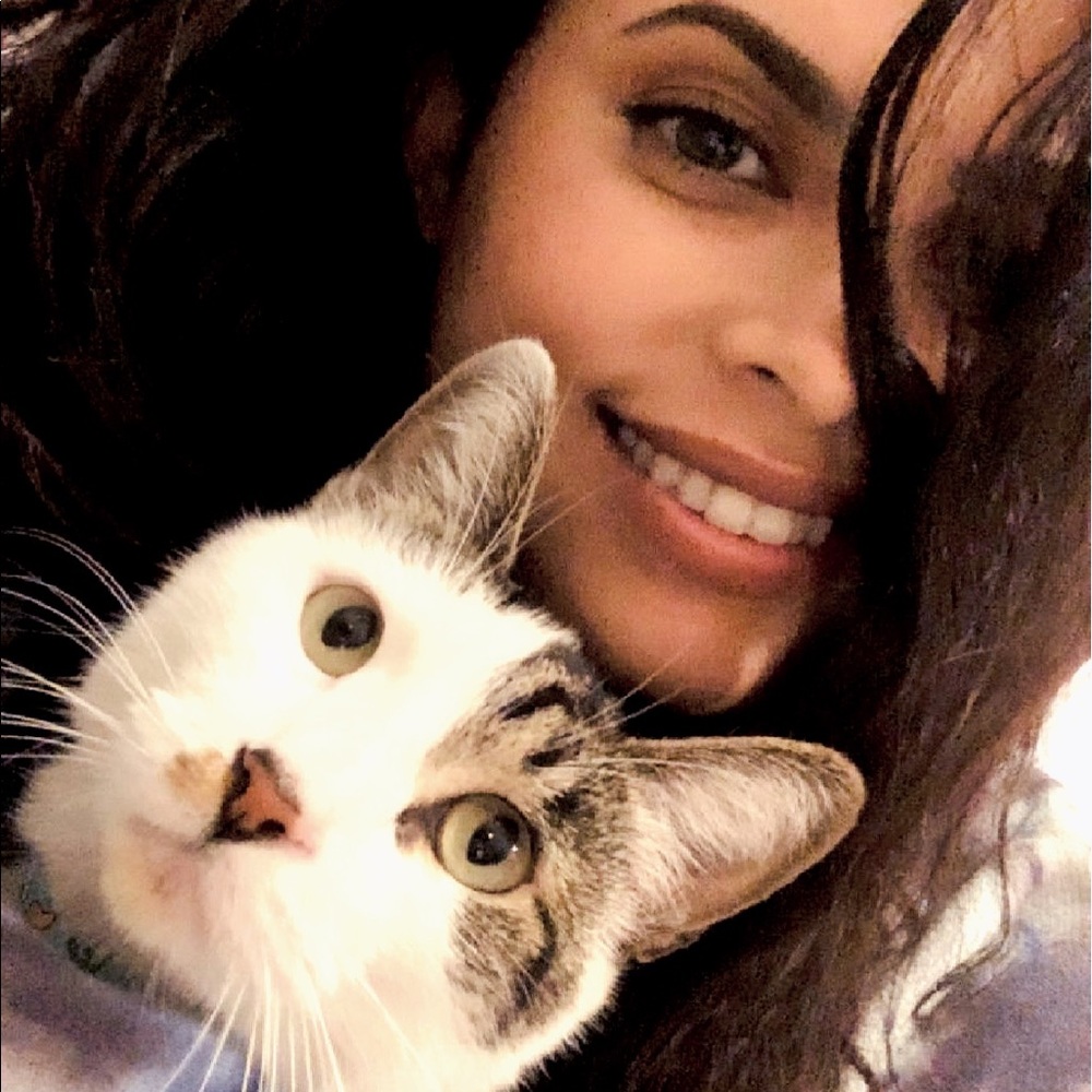 Meet your Posher, Veronica